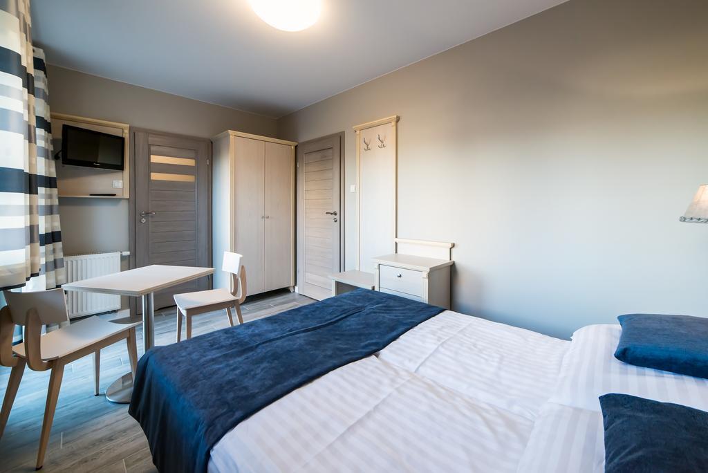 Farys Hotel Jastrzębia Góra Екстериор снимка