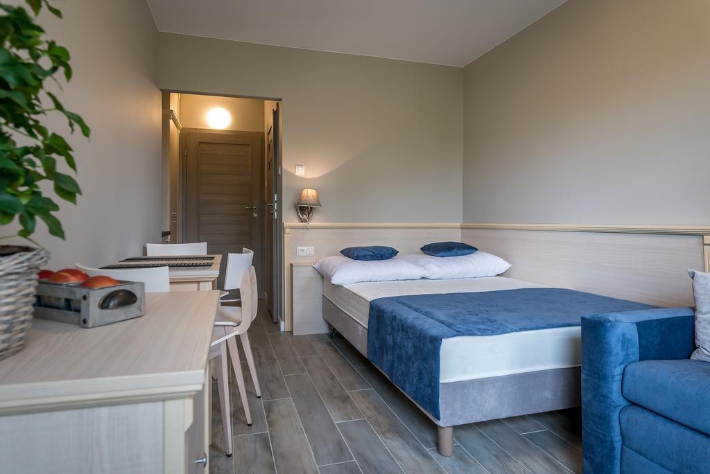 Farys Hotel Jastrzębia Góra Екстериор снимка